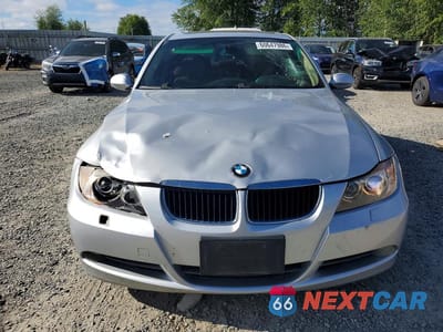 Piąte zdjęcie samochodu w środku: 2006 BMW 325 I VIN:WBAVB135X6KX66244 - miniatura