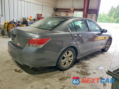 Trzecie zdjęcie samochodu z tyłu: 2008 HONDA ACCORD LXP VIN:1HGCP26408A024742 - miniatura