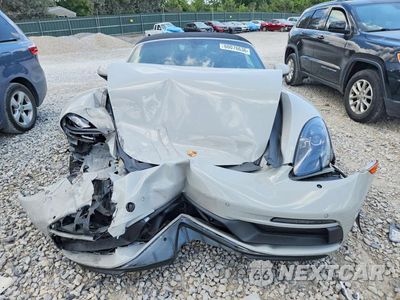Piąte zdjęcie samochodu w środku: 2025 PORSCHE BOXSTER GTS VIN:WP0CD2A89SK230208 - miniatura