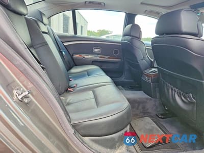 Zdjęcie 10 z 12 samochodu: 2003 BMW 745 LI VIN:WBAGN63423DR10129 - miniatura