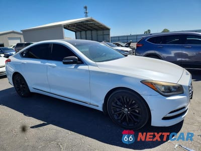Czwarte zdjęcie samochodu z boku: 2017 HYUNDAI GENESIS VIN:KMHGN4JEXHU191217 - miniatura
