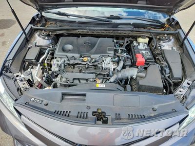 Zdjęcie 11 z 12 samochodu: 2018 TOYOTA CAMRY L VIN:4T1B11HK0JU070556 - miniatura