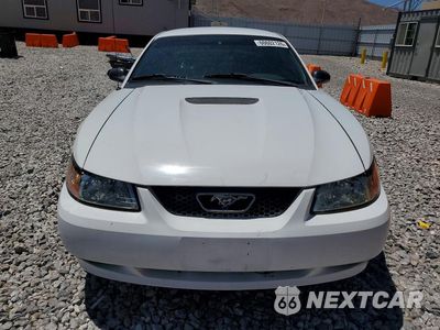 Piąte zdjęcie samochodu w środku: 2001 FORD MUSTANG VIN:1FAFP40421F186628 - miniatura