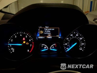 Zdjęcie 9 z 14 samochodu: 2017 FORD ESCAPE TITANIUM VIN:1FMCU9J90HUD71081 - miniatura