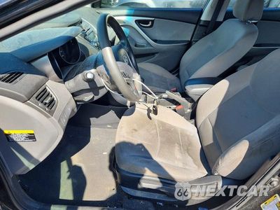 Zdjęcie 7 z 12 samochodu: 2013 HYUNDAI ELANTRA GLS VIN:5NPDH4AE3DH269016 - miniatura