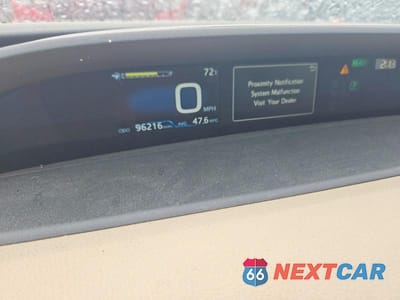 Zdjęcie 9 z 12 samochodu: 2019 TOYOTA PRIUS XLE AWD-E VIN:JTDL9RFU8K3012478 - miniatura