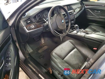 Zdjęcie 8 z 12 samochodu: 2012 BMW 528 XI VIN:WBAXH5C57CDW04568 - miniatura