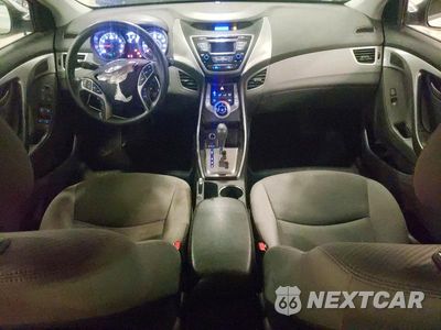 Zdjęcie 8 z 13 samochodu: 2013 HYUNDAI ELANTRA GLS VIN:5NPDH4AE7DH228730 - miniatura