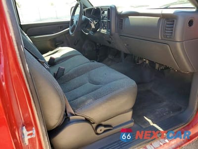 Zdjęcie 8 z 12 samochodu: 2005 CHEVROLET SILVERADO C1500 VIN:1GCEC14X95Z113295 - miniatura