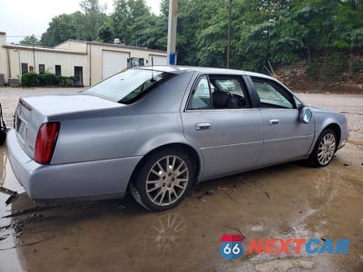 Trzecie zdjęcie samochodu z tyłu: 2004 CADILLAC DEVILLE VIN:1G6KD54Y54U249275 - miniatura