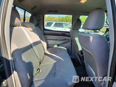 Zdjęcie 10 z 12 samochodu: 2013 TOYOTA TACOMA DOUBLE CAB VIN:3TMLU4EN0DM120171 - miniatura