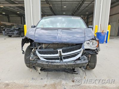 Piąte zdjęcie samochodu w środku: 2011 DODGE GRAND CARAVAN CREW VIN:2D4RN5DG2BR649842 - miniatura