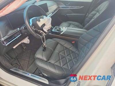 Zdjęcie 7 z 13 samochodu: 2025 BMW 740 XI VIN:WBA33EH05SCU74076 - miniatura