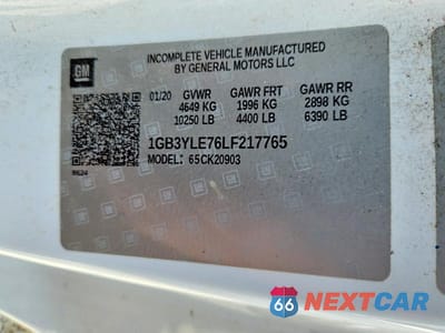 Zdjęcie 12 z 12 samochodu: 2020 CHEVROLET SILVERADO K2500 HEAVY DUTY VIN:1GB3YLE76LF217765 - miniatura