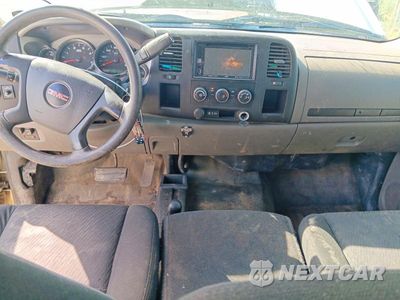 Zdjęcie 8 z 12 samochodu: 2011 GMC SIERRA K2500 HEAVY DUTY VIN:1GT12ZC88BF242622 - miniatura