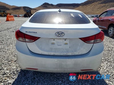 Zdjęcie 6 z 12 samochodu: 2013 HYUNDAI ELANTRA VIN:5NPDH4AE6DH291687 - miniatura