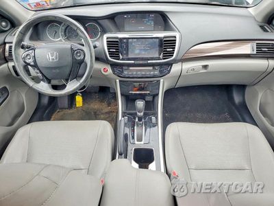 Zdjęcie 8 z 12 samochodu: 2017 HONDA ACCORD EXL VIN:1HGCR3F84HA001077 - miniatura