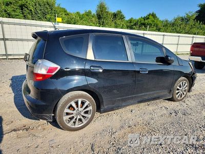 Trzecie zdjęcie samochodu z tyłu: 2012 HONDA FIT SPORT VIN:JHMGE8H57CC034601 - miniatura