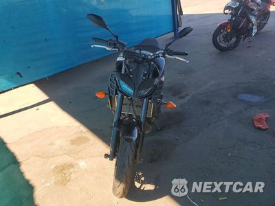 Drugie zdjęcie samochodu z przodu: 2019 YAMAHA MT09 C VIN:JYARN53Y2KA001327 - miniatura