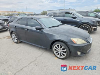 Czwarte zdjęcie samochodu z boku: 2008 LEXUS IS 250 VIN:JTHBK262185085869 - miniatura