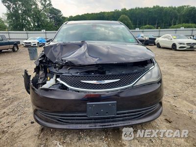 Piąte zdjęcie samochodu w środku: 2018 CHRYSLER PACIFICA TOURING VIN:2C4RC1DGXJR186259 - miniatura
