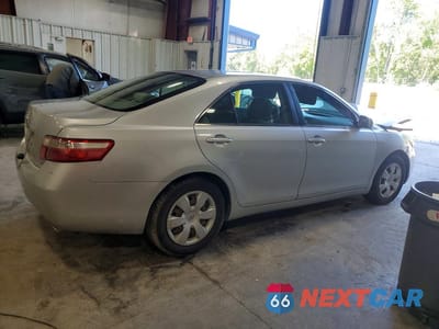 Trzecie zdjęcie samochodu z tyłu: 2007 TOYOTA CAMRY LE V6 VIN:4T1BK46K67U542978 - miniatura