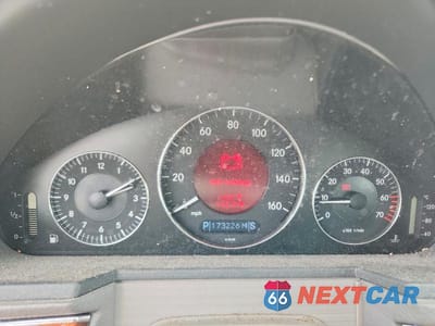 Zdjęcie 9 z 12 samochodu: 2005 MERCEDES-BENZ E 320 4MATIC VIN:WDBUF82JX5X173784 - miniatura