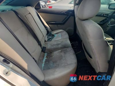 Zdjęcie 10 z 12 samochodu: 2010 KIA FORTE EX VIN:KNAFU4A26A5052711 - miniatura