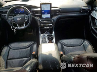 Zdjęcie 8 z 12 samochodu: 2025 FORD EXPLORER PLATINUM VIN:1FM5K8HC7LGC49853 - miniatura