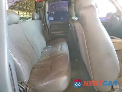 Zdjęcie 10 z 12 samochodu: 2004 CHEVROLET SILVERADO C1500 VIN:1GCEC19X84Z247058 - miniatura