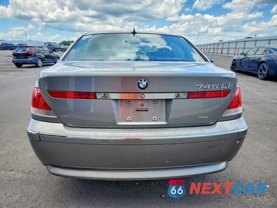 Zdjęcie 6 z 12 samochodu: 2003 BMW 745 LI VIN:WBAGN63423DR10129 - miniatura