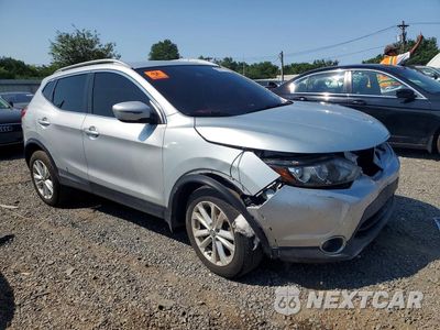 Czwarte zdjęcie samochodu z boku: 2019 NISSAN ROGUE SPORT SV VIN:JN1BJ1CR0KW322307 - miniatura