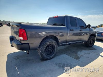 Trzecie zdjęcie samochodu z tyłu: 2019 RAM 1500 CLASSIC TRADESMAN VIN:1C6RR6FG8KS642811 - miniatura