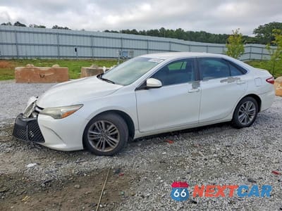 2015 TOYOTA CAMRY SE 4T1BF1FK9FU087481 - główne zdjęcie licytacji z USA - miniatura