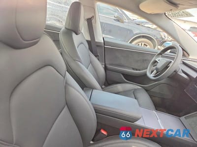 Zdjęcie 10 z 12 samochodu: 2025 TESLA MODEL 3 VIN:5YJ3E1EB8SF997994 - miniatura