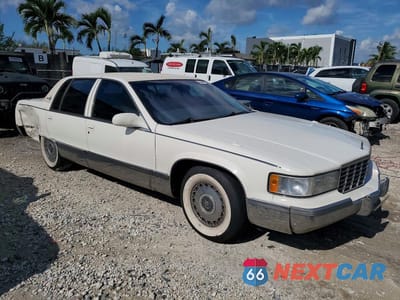 Czwarte zdjęcie samochodu z boku: 1996 CADILLAC FLEETWOOD BASE/BROUGHAM VIN:1G6DW52P4TR709475 - miniatura