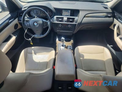 Zdjęcie 8 z 13 samochodu: 2011 BMW X3 XDRIVE28I VIN:5UXWX5C59BL701212 - miniatura