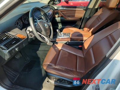 Zdjęcie 7 z 12 samochodu: 2013 BMW X5 XDRIVE35I VIN:5UXZV4C53D0E02545 - miniatura