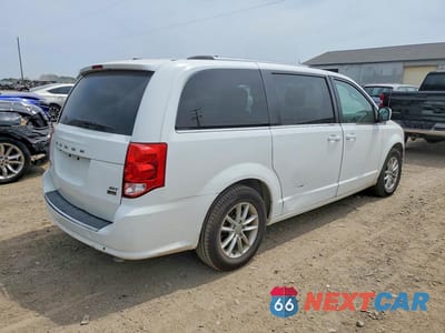 Trzecie zdjęcie samochodu z tyłu: 2019 DODGE GRAND CARAVAN SXT VIN:2C4RDGCG1KR689939 - miniatura