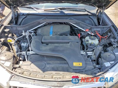 Zdjęcie 12 z 13 samochodu: 2018 BMW X5 XDR40E VIN:5UXKT0C59J0W00068 - miniatura