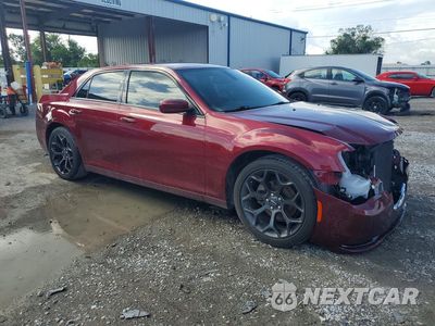Czwarte zdjęcie samochodu z boku: 2019 CHRYSLER 300 S VIN:2C3CCABG3KH693945 - miniatura