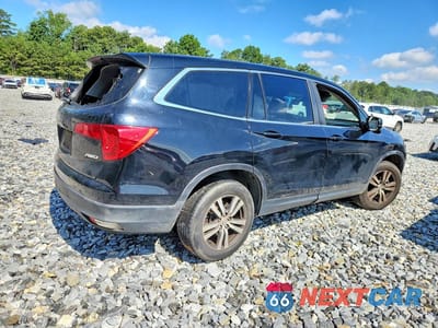 Trzecie zdjęcie samochodu z tyłu: 2017 HONDA PILOT EXLN VIN:5FNYF6H72HB055729 - miniatura