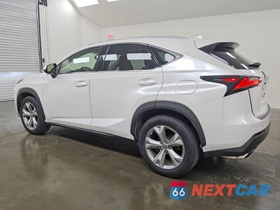 Drugie zdjęcie samochodu z przodu: 2017 LEXUS NX 200T BASE VIN:JTJYARBZ3H2056754 - miniatura