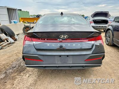 Zdjęcie 6 z 13 samochodu: 2026 HYUNDAI ELANTRA SEL SPORT VIN:KMHLM4DG9TU098874 - miniatura