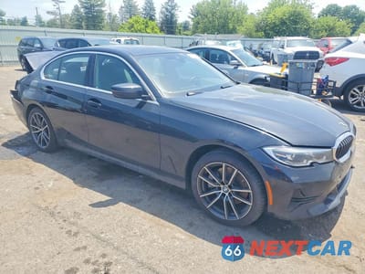 Czwarte zdjęcie samochodu z boku: 2021 BMW 330XI VIN:3MW5R7J07M8B90617 - miniatura