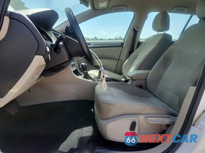 Zdjęcie 7 z 13 samochodu: 2016 VOLKSWAGEN GOLF SPORTWAGEN S VIN:3VWC17AU5GM507453 - miniatura