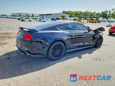 Trzecie zdjęcie samochodu z tyłu: 2020 FORD MUSTANG GT VIN:1FA6P8CF6L5149238 - miniatura