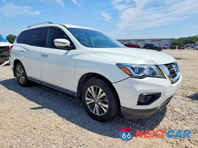 Czwarte zdjęcie samochodu z boku: 2018 NISSAN PATHFINDER S VIN:5N1DR2MN4JC657873 - miniatura