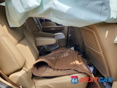 Zdjęcie 11 z 13 samochodu: 2010 GMC YUKON DENALI VIN:1GKUKEEF7AR104704 - miniatura
