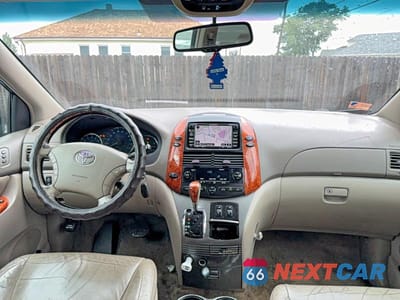 Zdjęcie 9 z 10 samochodu: 2007 TOYOTA SIENNA XLE LIMITED 7-PASSENGER VIN:5TDBK22C37S000555 - miniatura
